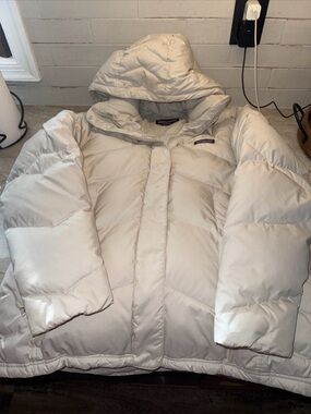 Patagonia Women’s Down Coat XL
